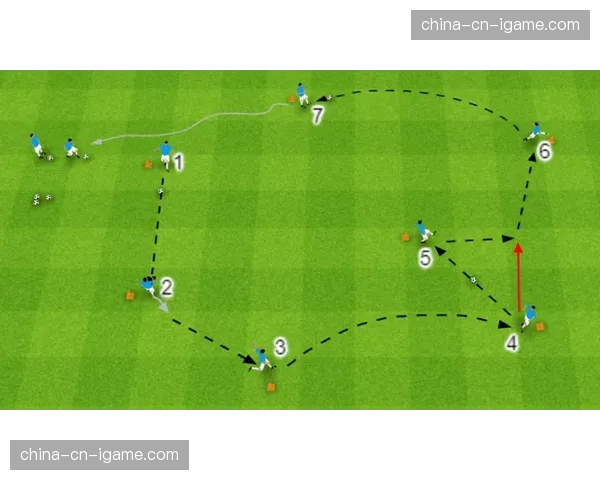 业余联赛教练培训增设课程，重点讲解“如何训练攻守转换”