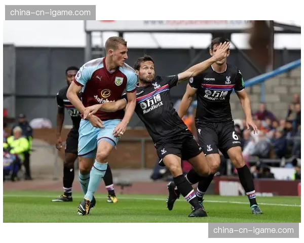 布伦特福德3-3与水晶宫上演进球大战，奥利斯梅开二度