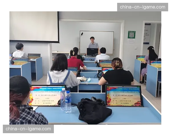 胡明轩的蜕变之路，从“挨骂F4”到总决赛关键先生